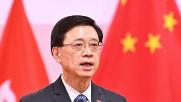 Liderul din Hong Kong spune că „râde” de sancțiunile americane