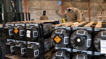 SUA anunță un nou pachet de asistență militară de 725 de milioane de dolari pentru Ucraina