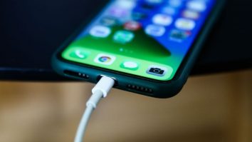 Apple anunță că iPhone va avea un port de încărcare USB-C
