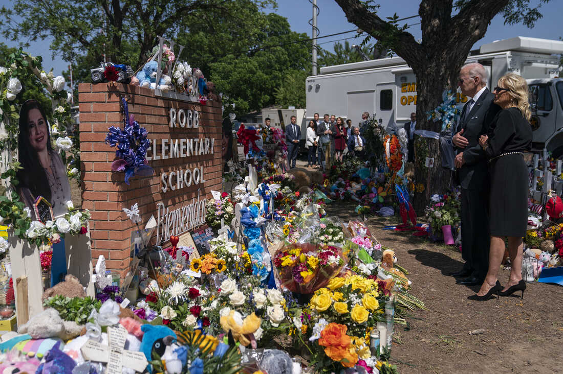 Districtul școlar din Uvalde suspendă întreaga forță de poliție după împușcăturile din luna mai