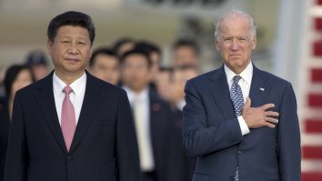 Joe Biden s-a întâlnit cu Xi Jinping. Este prima lor întâlnire față în față de când Biden a devenit președintele SUA