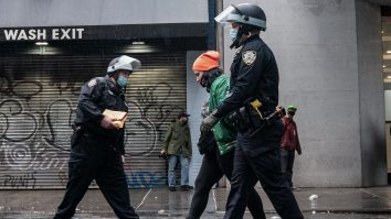 Doi americani au fost arestați cu un număr uriaș de artefacte mayașe în Guatemala