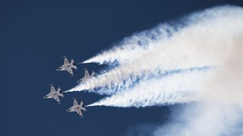 Pentagon: Bombardierele americane cu capacitate nucleară B-52 se îndreaptă spre Australia