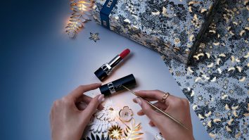 Numărătoare inversă până la Crăciun. Comercianții se bazează pe calendarele Advent pentru a atrage clienți