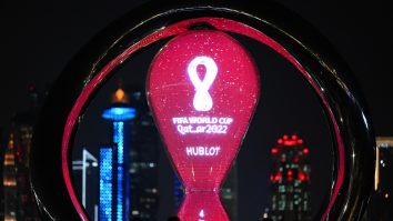 Codul de conduită al fanilor la Cupa Mondială din Qatar: Vuvuzela interzise și tricouri păstrate pe ei