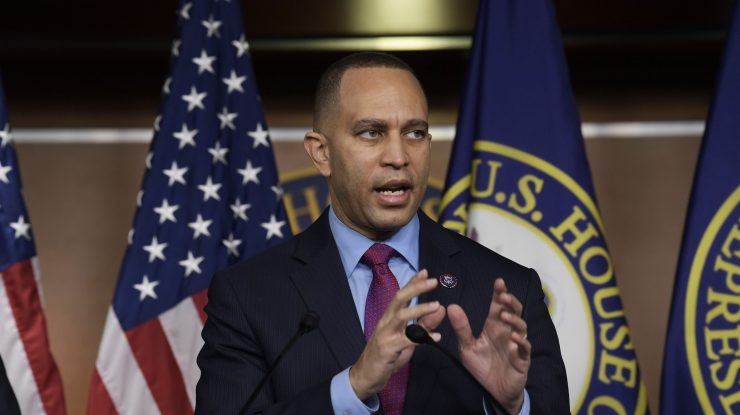 SUA: Democratul Hakeem Jeffries, devine primul lider de culoare din Congres