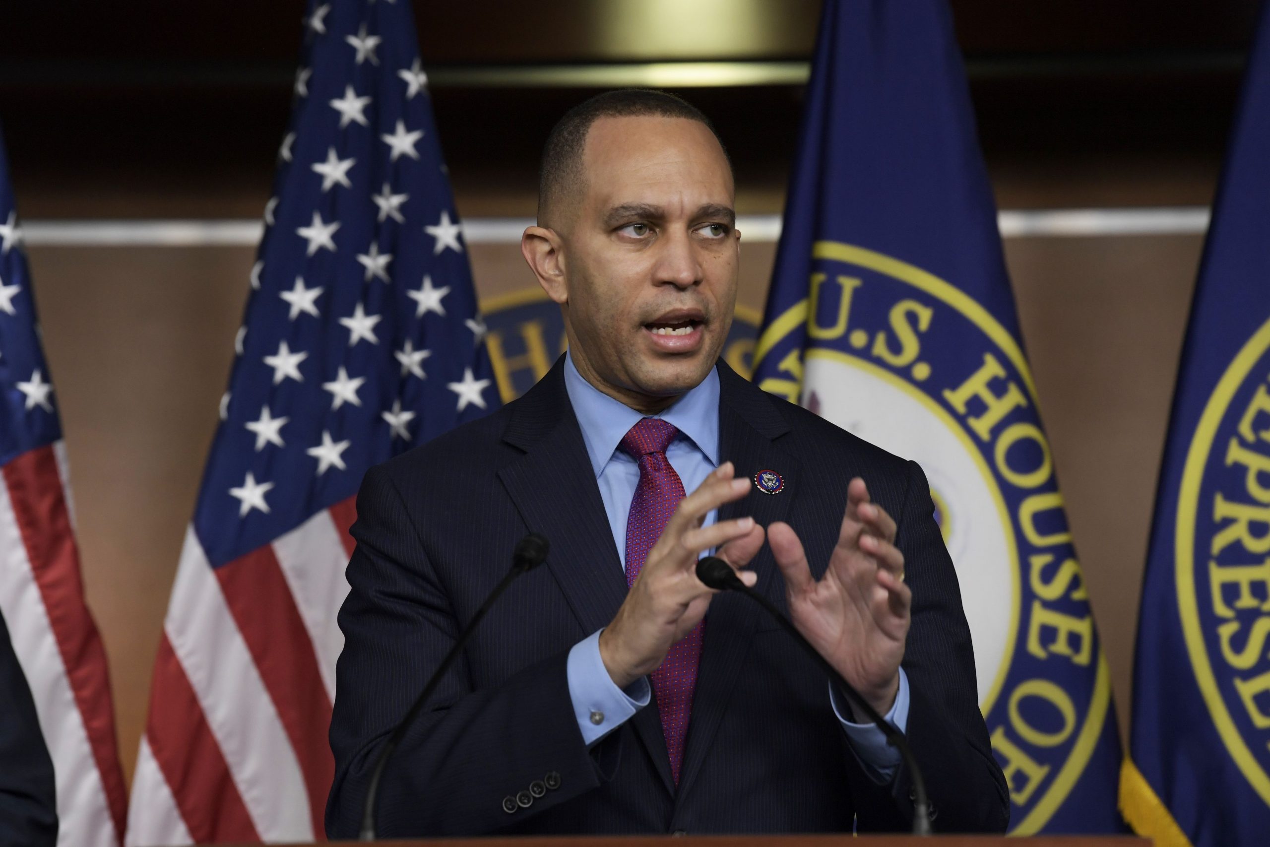 SUA: Democratul Hakeem Jeffries, devine primul lider de culoare din Congres