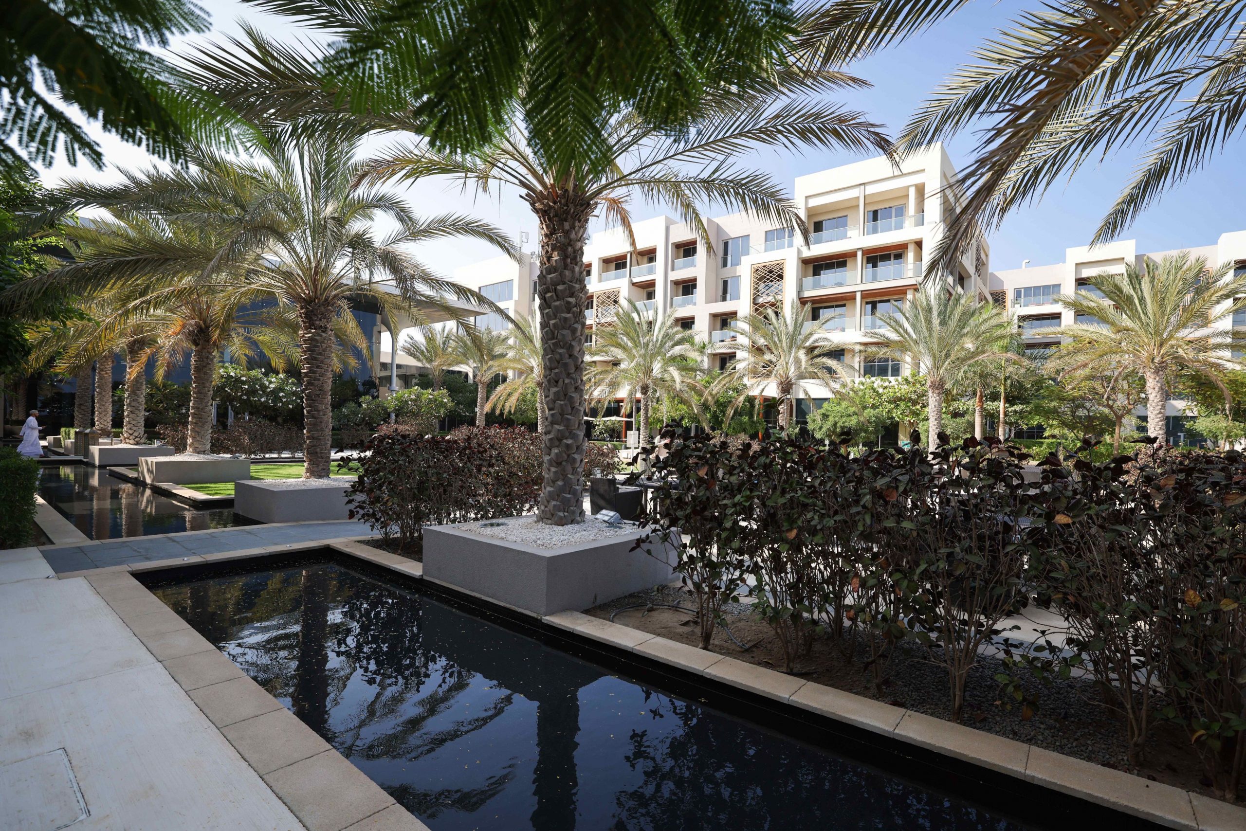 ANALIZĂ. Șase țări, printre care Arabia Saudită și Qatar, au cheltuit peste 750.000 de dolari la hotelul lui Trump din Washington