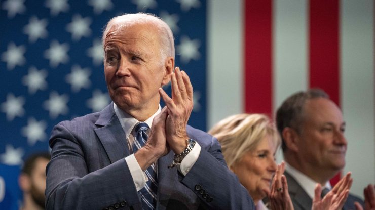 Joe Biden îi felicită pe liderii republicani şi anunţă disponibilitatea de a colabora: „Poporul american aşteaptă rezolvarea problemelor”