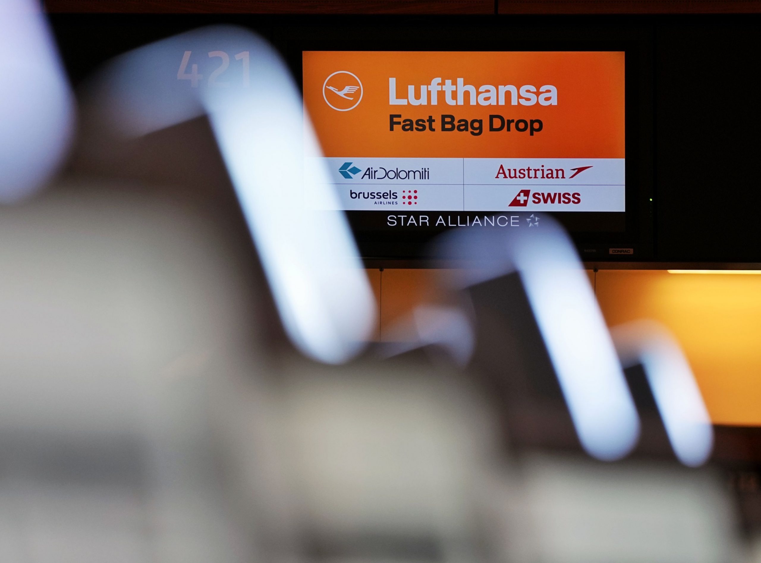 Lufthansa, cea mai mare companie aeriană din Europa, intenționează să recruteze 20.000 de angajați