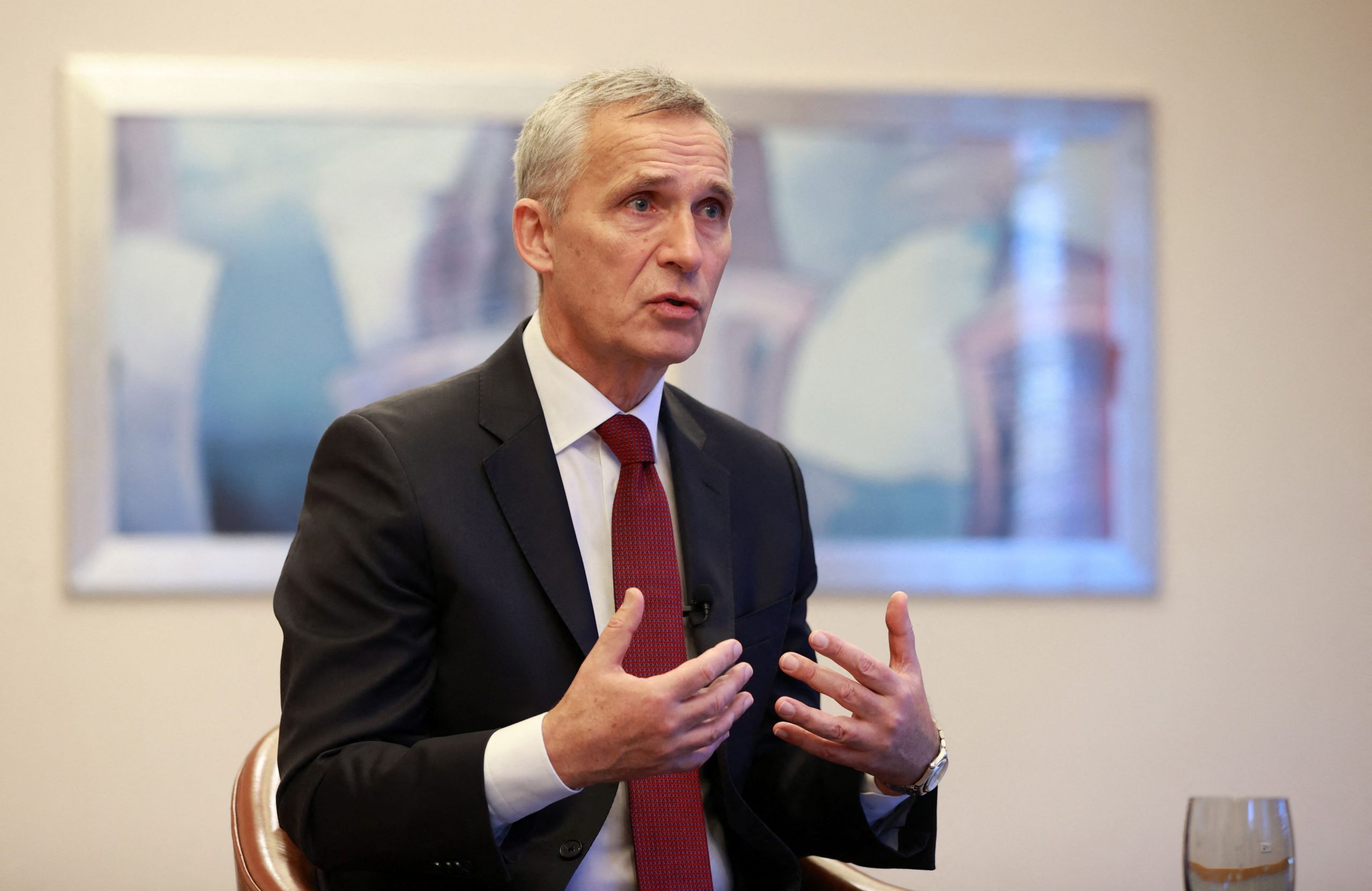 Stoltenberg: Am discutat cu Iohannis despre securitatea în zona Mării Negre