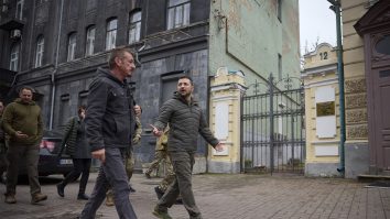 Volodimir Zelenski, în vizită la Herson după retragerea ruşilor. „Suntem pregătiți pentru pace”