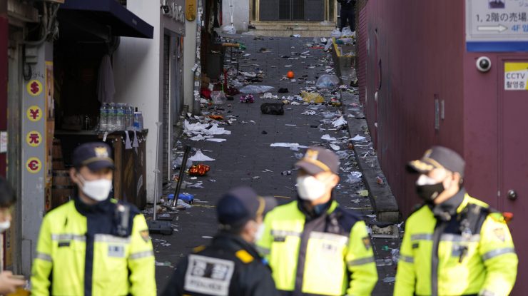 Poliția din Coreea de Sud recunoaște că răspunsul a fost inadecvat în ceea ce privește busculada de Halloween