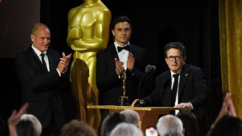 Michael J. Fox a fost premiat pentru eforturile sale de strângere de fonduri pentru cercetarea bolii Parkinson