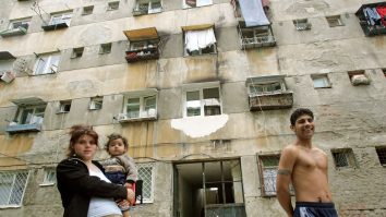 SONDAJ:  95% dintre familiile vulnerabile nu pot acoperi nevoile de bază ale copiilor. Mai mult de jumătate așteaptă sprijin de la ONG-uri și Biserică