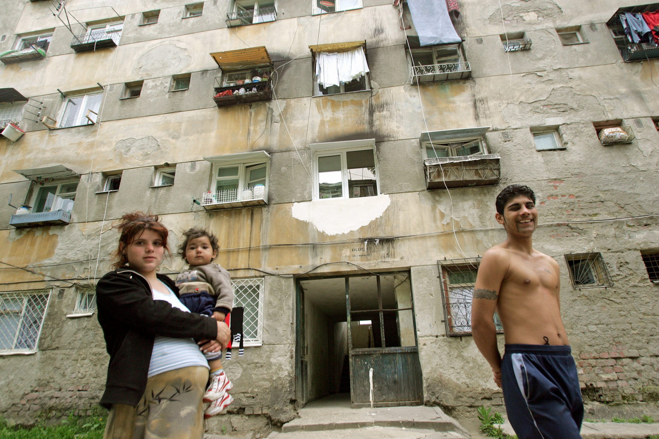 SONDAJ:  95% dintre familiile vulnerabile nu pot acoperi nevoile de bază ale copiilor. Mai mult de jumătate așteaptă sprijin de la ONG-uri și Biserică