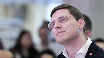 Victor Negrescu: Sunt şanse tot mai mari ca Olanda să susţină aderarea României la spaţiul Schengen, însă nu avem în prezent nicio garanţie