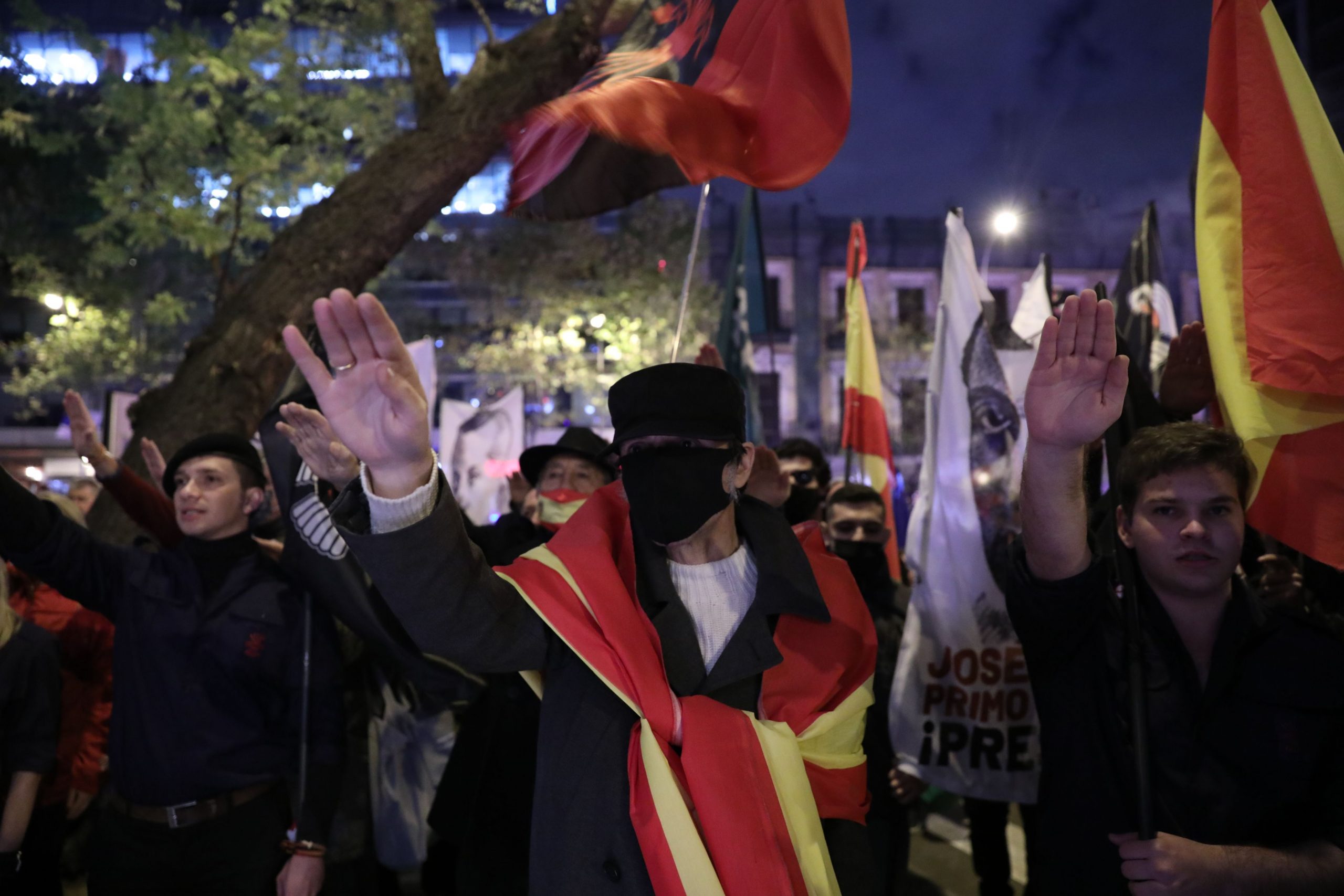 Spania. Zeci de mii de manifestanți de extremă-dreapta mărșăluiesc împotriva guvernului