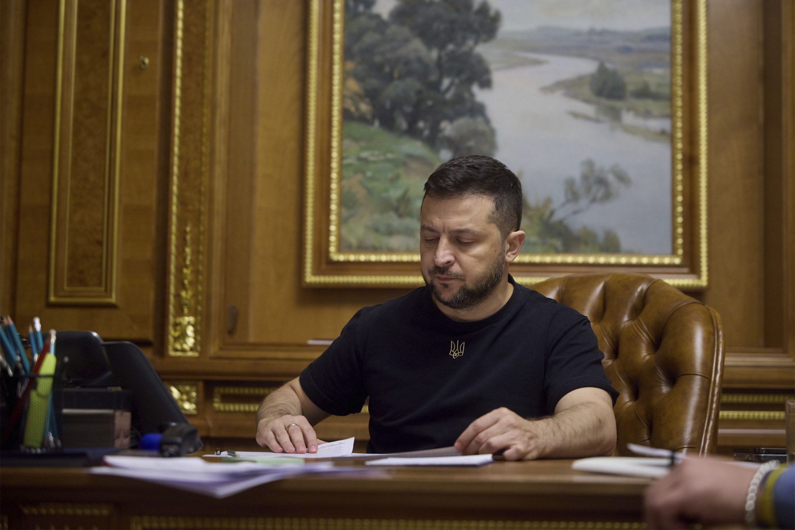 SUA cer în privat Ucrainei să fie deschisă la negocierile cu Rusia