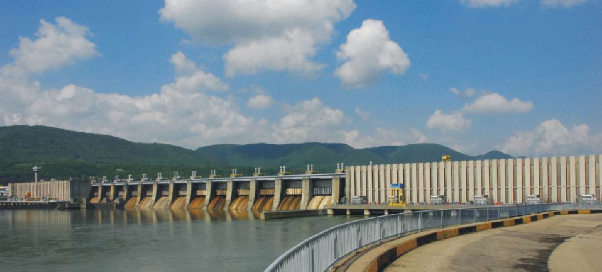 România şi Bulgaria reiau negocierile pentru construcţia hidrocentralei Turnu Măgurele-Nicopol