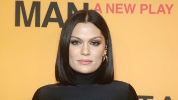 Jessie J vorbește despre pierderea bebelușului ei la un an după ce a suferit un avort spontan