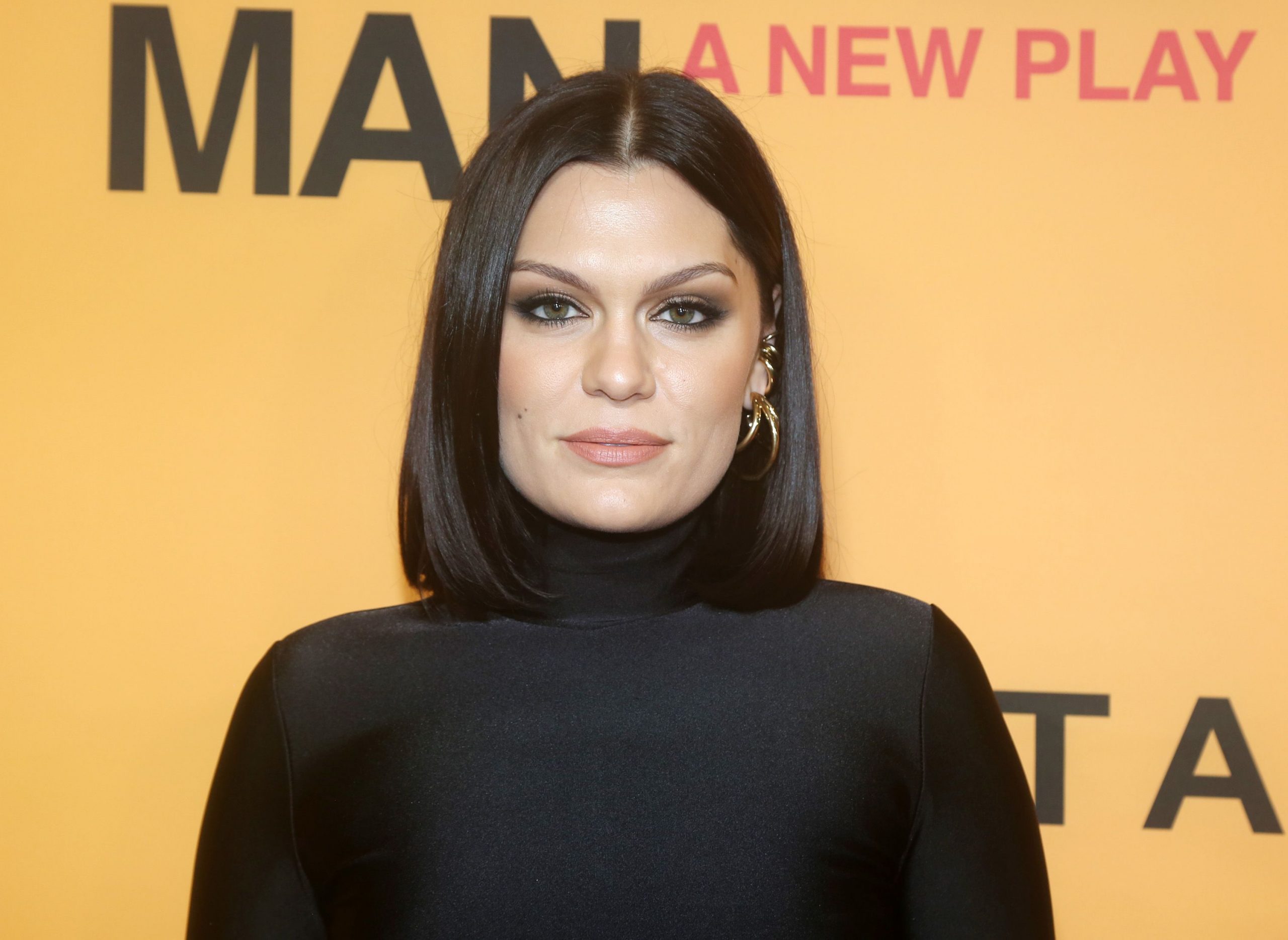 Jessie J vorbește despre pierderea bebelușului ei la un an după ce a suferit un avort spontan