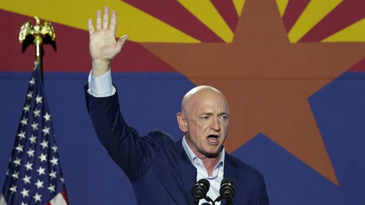 Victoria lui Mark Kelly în Arizona îi lasă pe democrați la un loc distanță de controlul Senatului