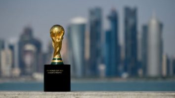 UE condamnă Qatar pentru presupusele încălcări ale drepturilor omului înainte de Cupa Mondială de fotbal
