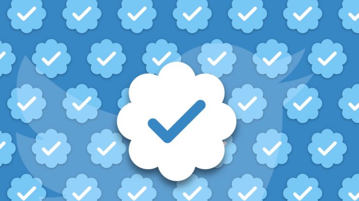 Musk spune că Twitter va lansa semne de verificare aurii și gri alături de marcajul albastru, într-o mișcare „dureroasă, dar necesară”