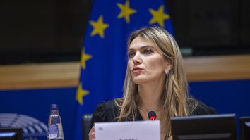 Eva Kaili își pierde funcția de vicepreședinte al Parlamentului European, fiind suspectată de corupție