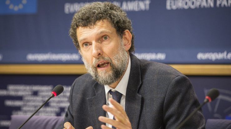 Turcia: Activistul și filantropul Osman Kavala, condamnat la închisoare pe viață