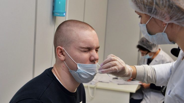 COVID în Franța: Se confirmă reluarea epidemiei cu 55.000 de cazuri noi pe zi