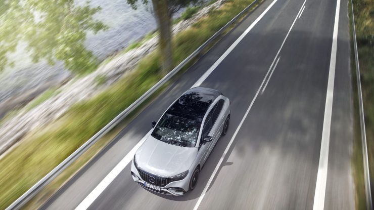 Călătoriile cu mașini electrice ar putea fi restricționate în Elveția pentru a face față penuriei de energie