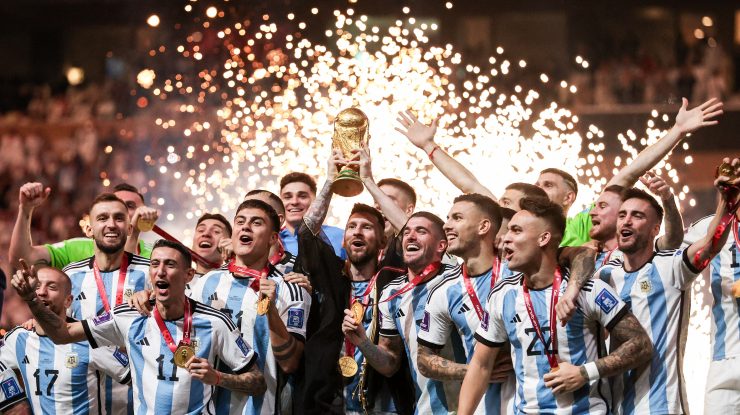 COMENTARIU Sorin Avram: Me(r)ssi pour le foot, Leo! Mersi, Kylian, mersi France, mersi Argentine!