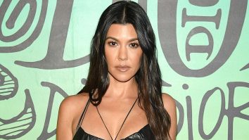 Kourtney Kardashian spune că nu știe cine este Jeff Bezos, după ce i s-a arătat o fotografie a fondatorului Amazon în timpul testului la detectorul de minciuni