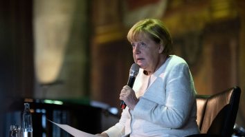 Angela Merkel, invitată într-un podcast despre crime al postului public german SWR