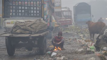 Aerul poluat omoară 7 milioane de oameni în fiecare an. Emisiile de carbon cresc rezistența la antibiotice și riscul de cancer