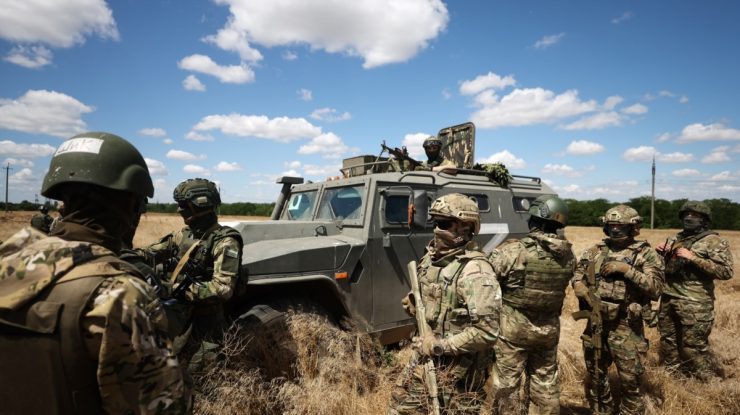 Moscova face apel la recruți în armată pentru a lupta în Ucraina prin intermediul unor videoclipuri de propagandă