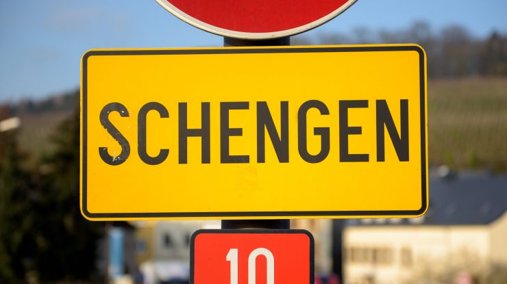 Austria închide ușa încă odată! Ministrul autriac de interne: Nu suntem deschiși pentru extinderea Spațiului Schengen