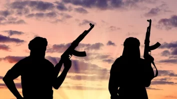 Teroriștii au măcelărit 33 de soții ISIS într-o execuție din răzbunare a unei grupări rivale