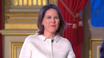 Germania nu va împiedica Polonia să trimită tancuri Leopard în Ucraina