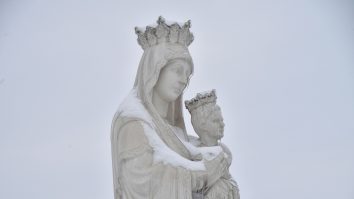 Ucraina se grăbește să își scaneze 3D monumentele în cazul în care acestea vor fi bombardate în război și vor trebui restaurate