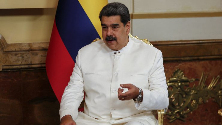 Președintele Venezuelei își exprimă sprijinul pentru armistițiul cu grupurile armate din Columbia