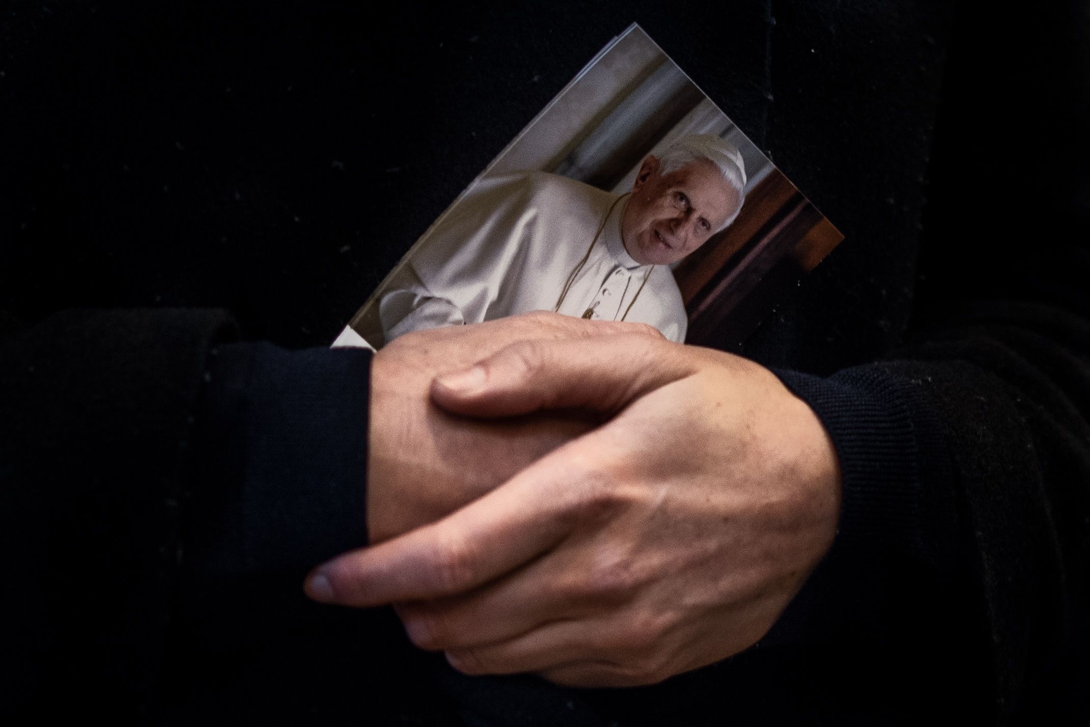 Credincioșii își iau astăzi rămas bun de la Papa Benedict al XVI-lea (Joseph Aloisius Ratzinger)