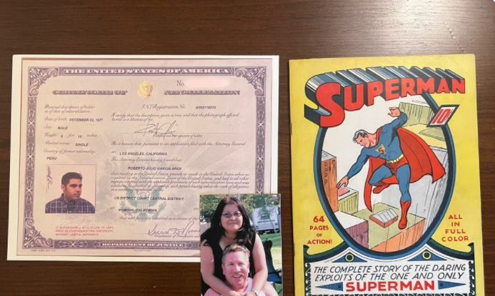 Superman #1 devine prima bandă desenată folosită pentru a depune jurământul unui congresman