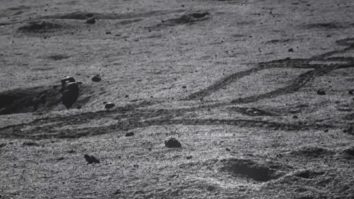 Roverul chinez Yutu 2 a transmis noi imagini de pe partea îndepărtată a Lunii înainte de Anul Nou Chinezesc