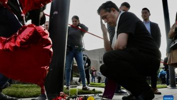 Cinci cetățeni chinezi au fost uciși într-un schimb de focuri de armă în California