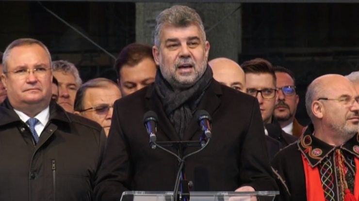 Ciucă şi Ciolacu au fost huiduiţi la Iași de către susţinătorii AUR