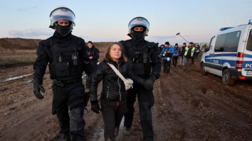Greta Thunberg a fost eliberată după ce a fost reținută de poliție la protestul din Germania împotriva minelor