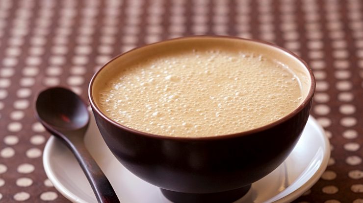 Miracol din oala bunicii: Știați că bulionul de oase este cel mai bun medicament natural?